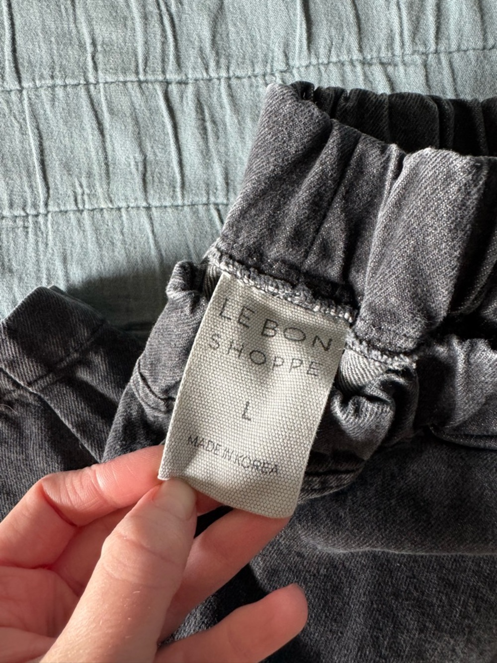 Le Bon Shoppe Arc Pants- Washed Charcoal - Picture 3 of 4